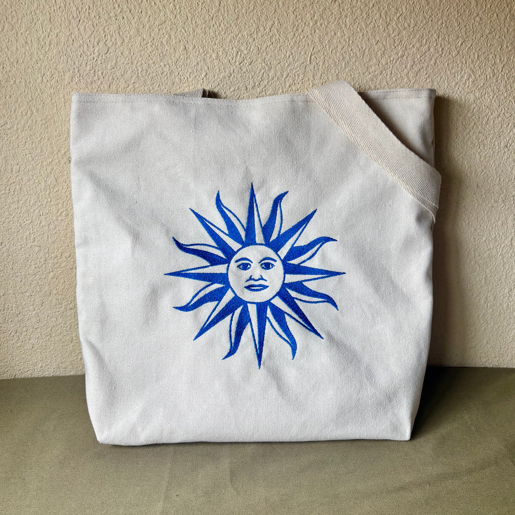 Tote bag con sol de uruguay bordado (EN STOCK)