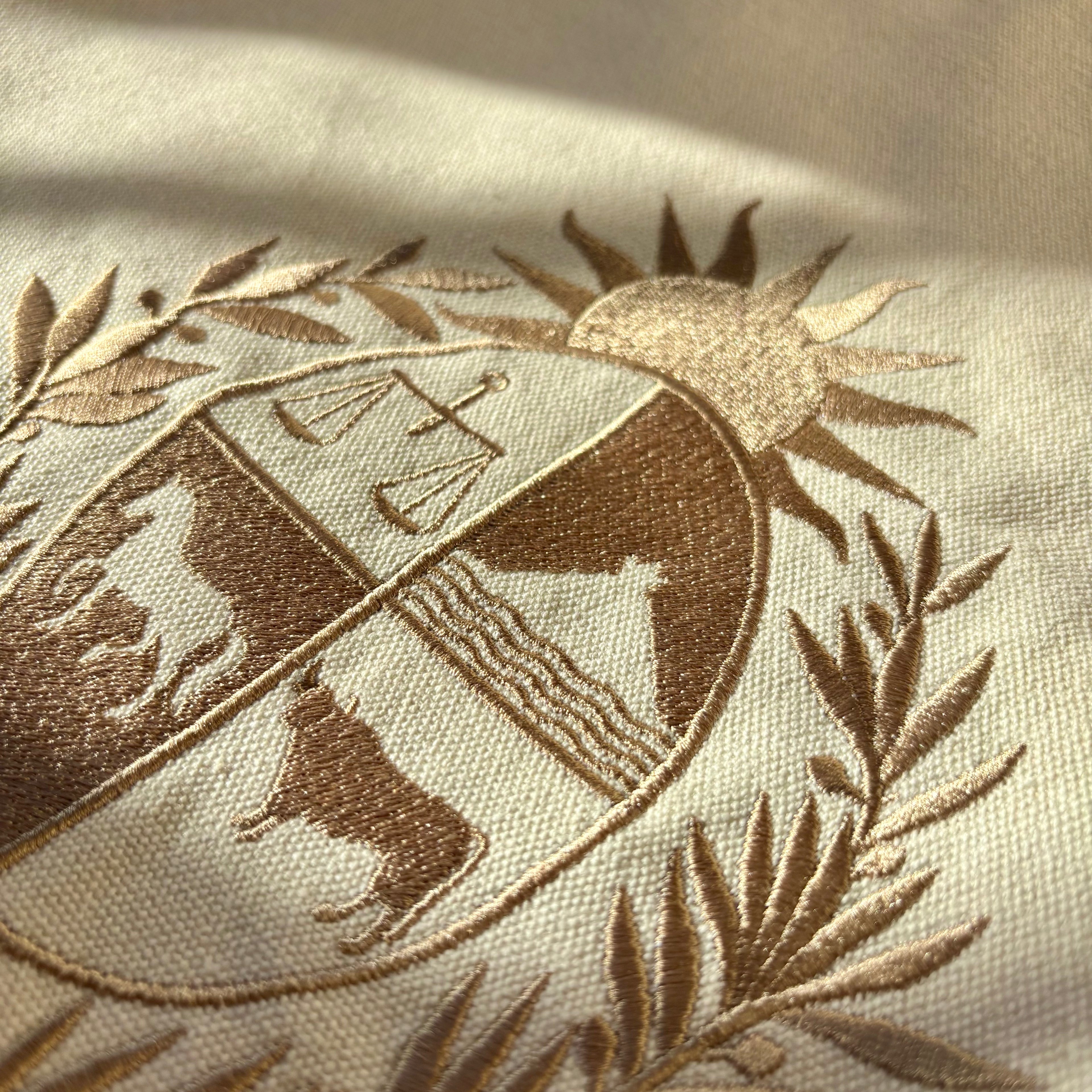 Tote bag con escudo nacional bordado (EN STOCK)