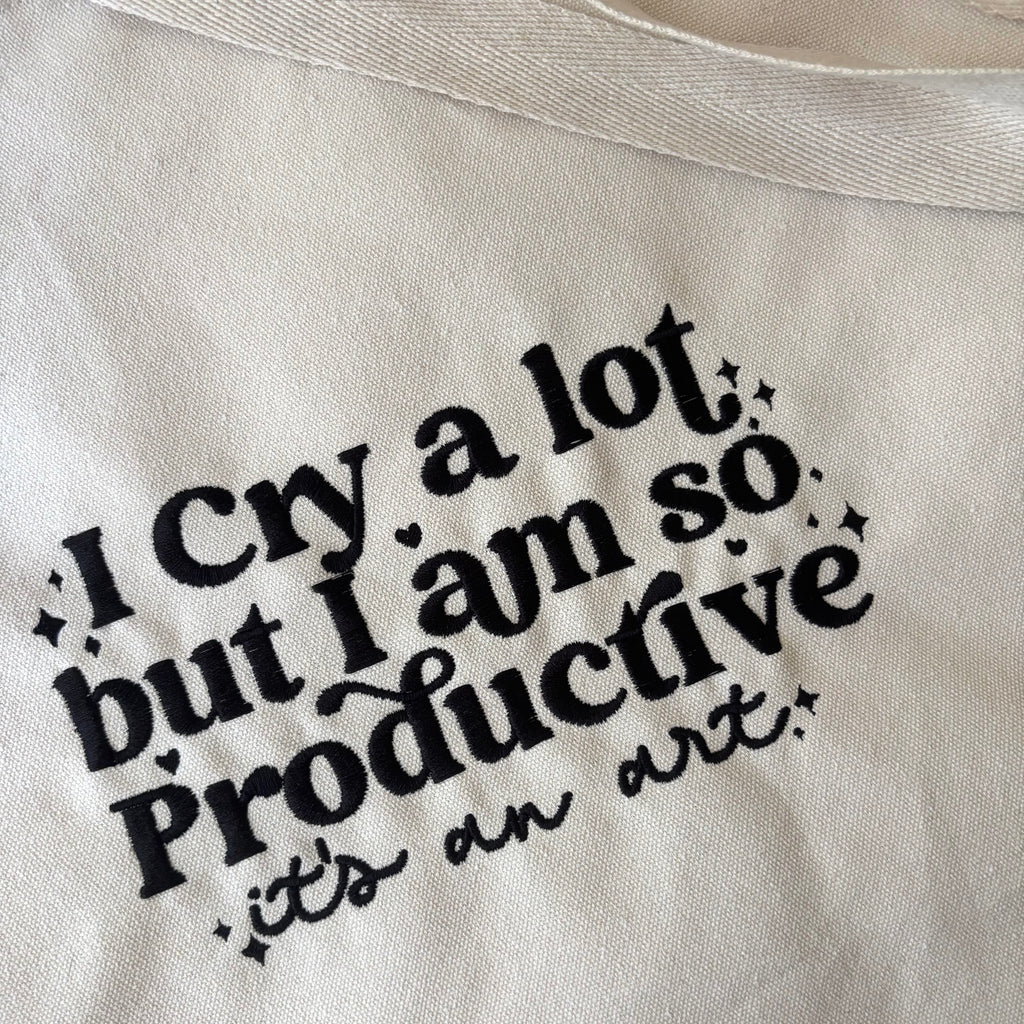 Tote bag bordada de Taylor Swift I cry a lot