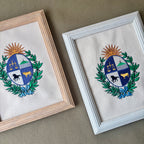 Cuadro bordado con escudo nacional a color