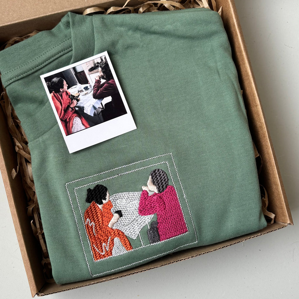 Remera con foto bordada