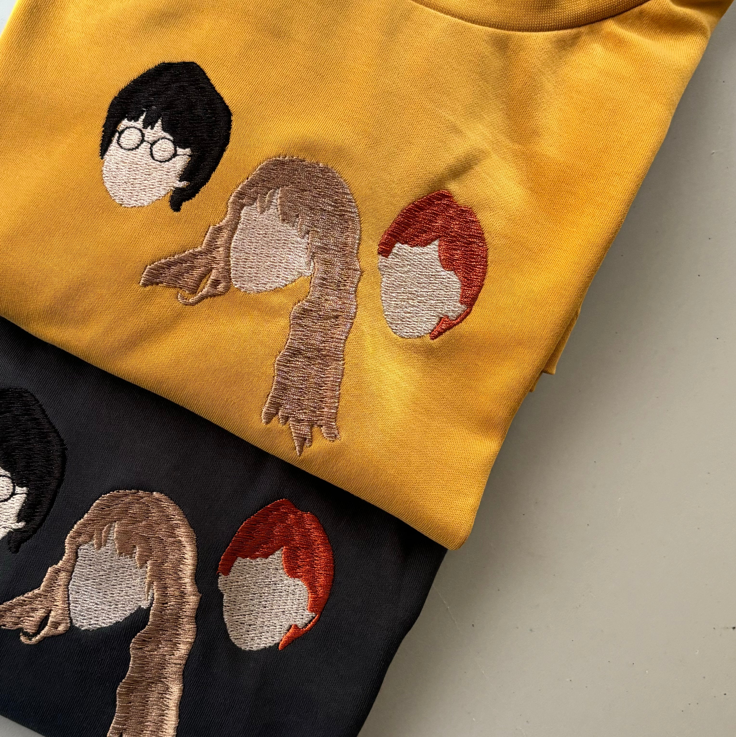 Remera de Harry Potter trio bordada