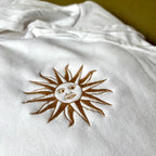 Canguro con sol uruguayo bordado