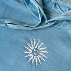 Canguro con sol uruguayo bordado