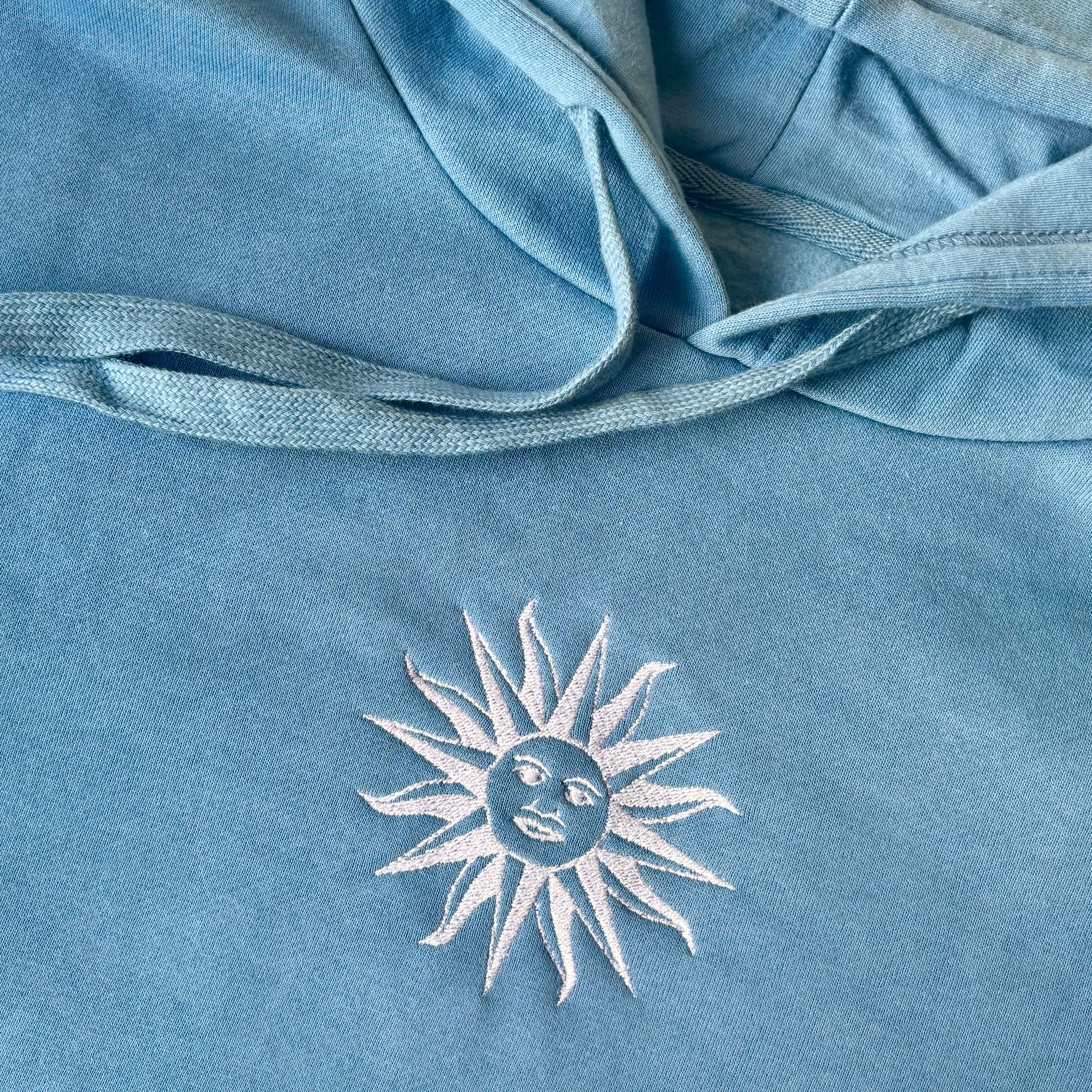 Canguro con sol uruguayo bordado