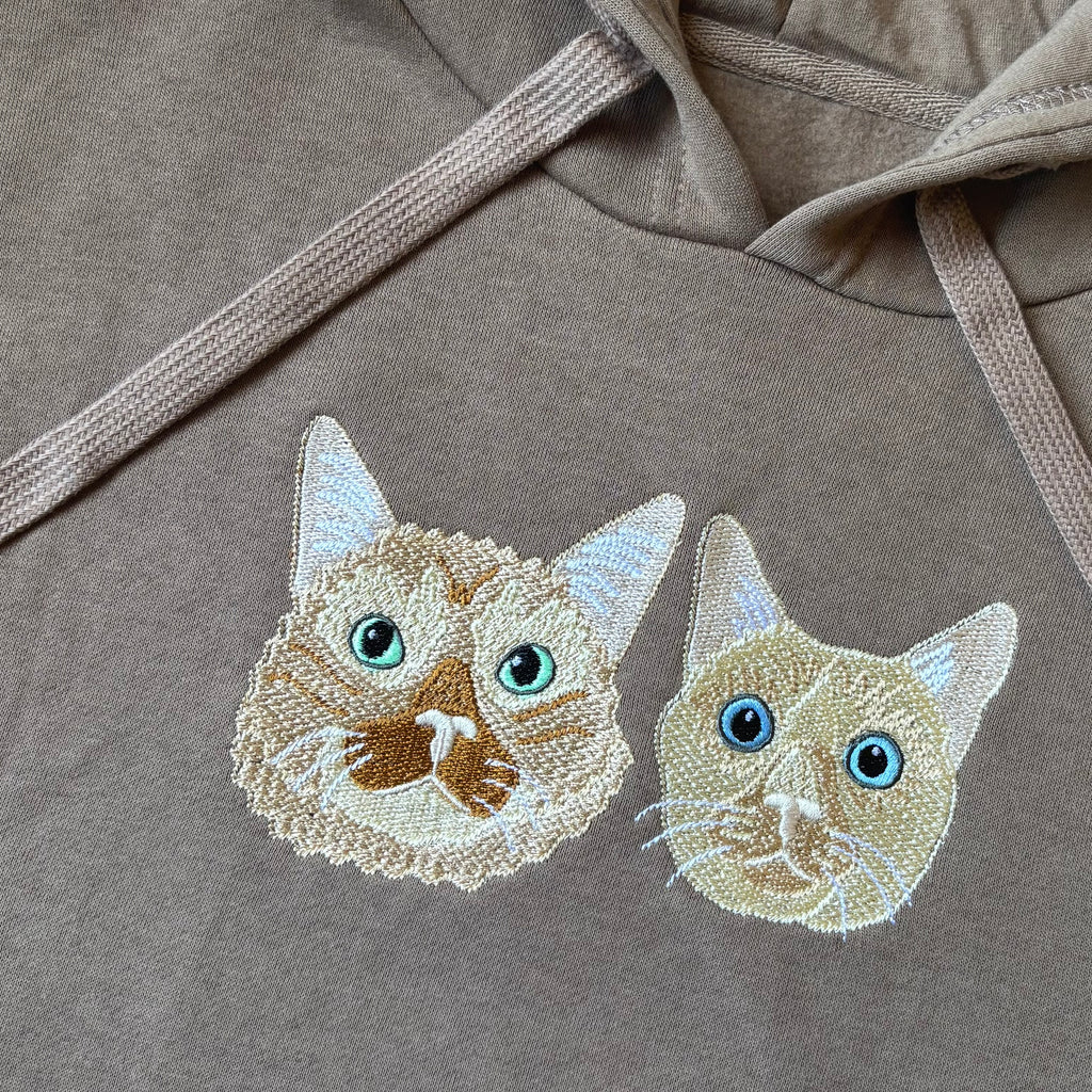 Canguro con mascota bordada a color