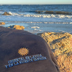 Buzo bordado "oriental en la vida"