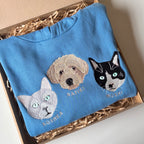 Canguro con mascota bordada a color