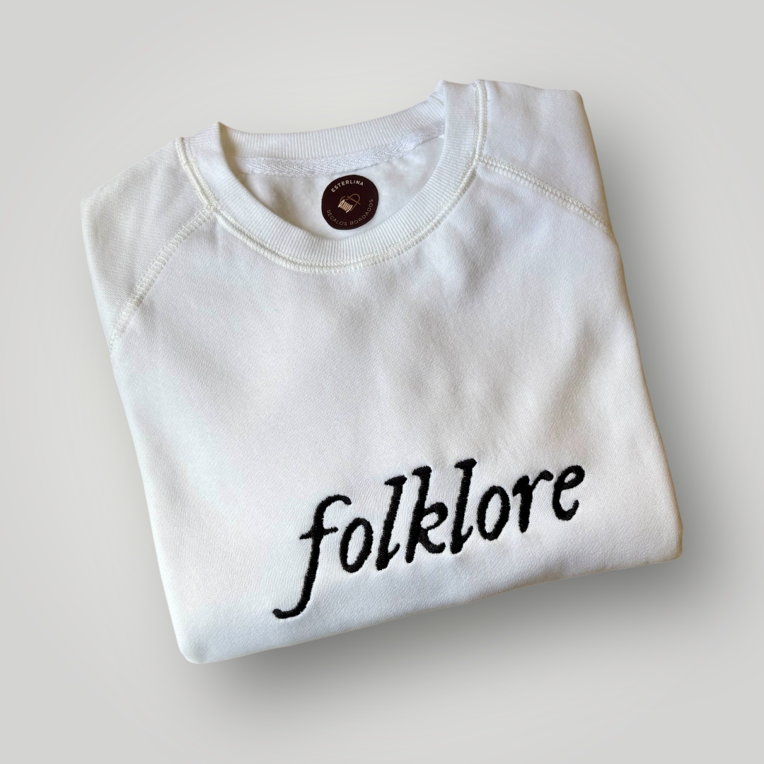 Buzo bordado Folklore era Taylor Swift