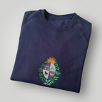 Buzo con escudo nacional bordado a color