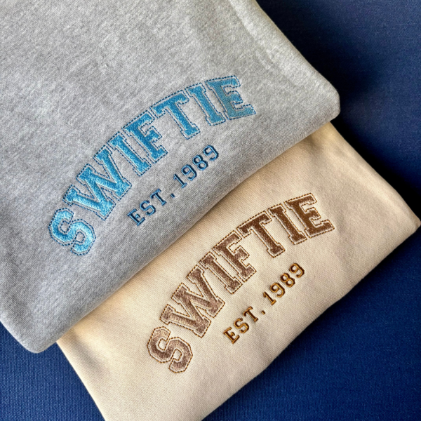 Bordado "Swiftie est. 1989"