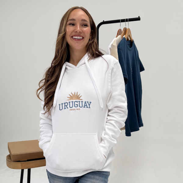 Bordado "Uruguay 1825"