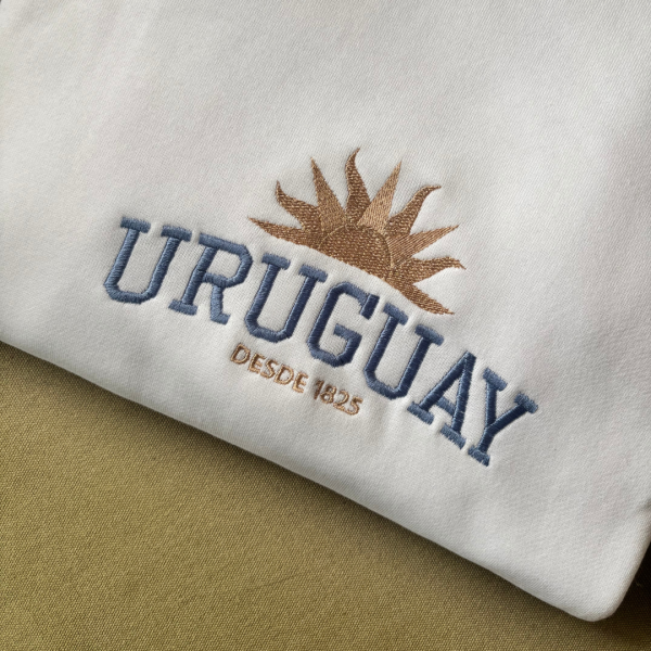 Bordado "Uruguay 1825"