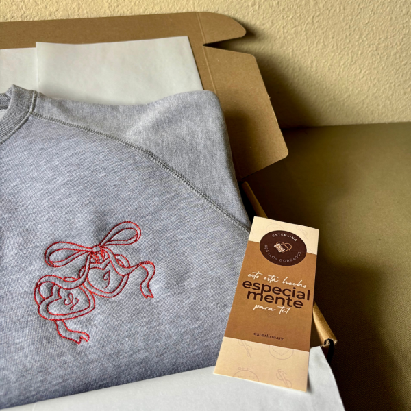 Bordado "Relicario" con iniciales