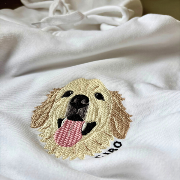 Canguro con mascota bordada