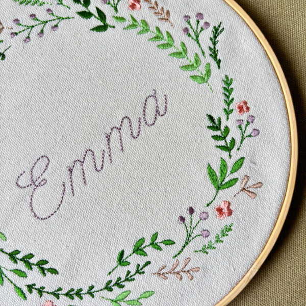 Bastidor infantil con nombre