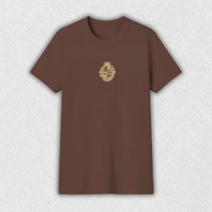 Remera básica con bordado "Escudo Nacional"