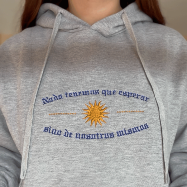 Bordado "Nada tenemos que esperar"