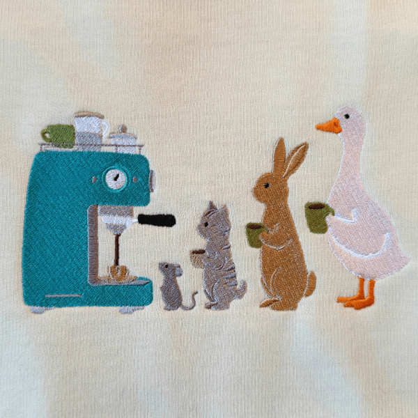Bordado "Animalitos tomando café"